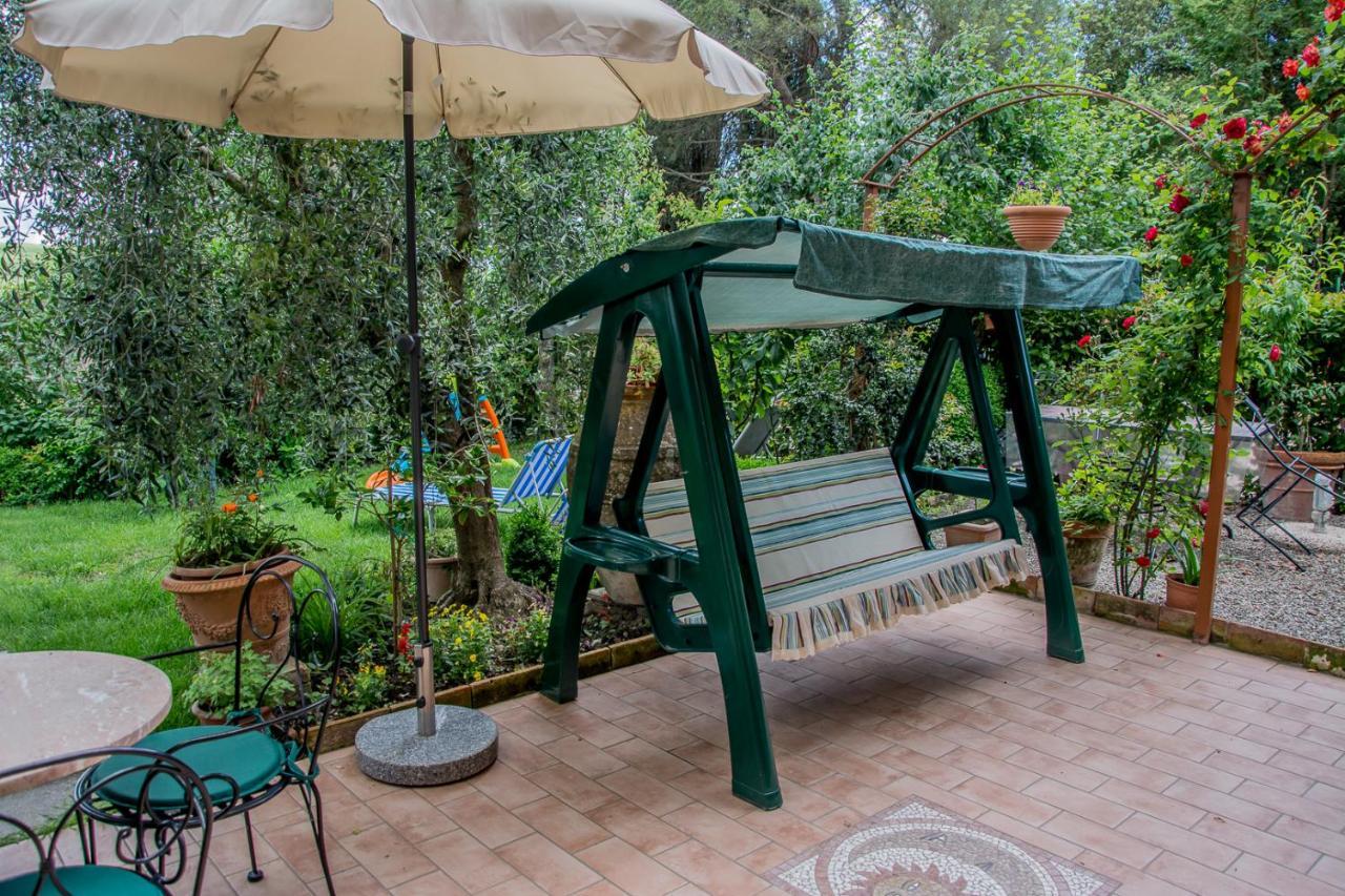 Hostal I Due Cipressi Torrenieri Exterior foto